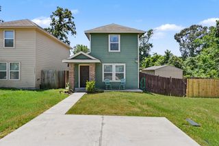 16701 E Hammon, Montgomery, TX 77316