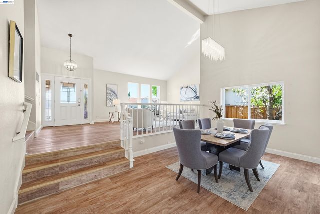 33646 Whimbrel Rd, Fremont, CA 94555