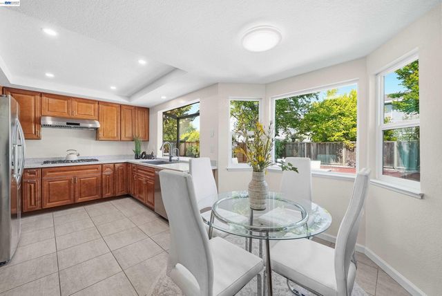 33646 Whimbrel Rd, Fremont, CA 94555