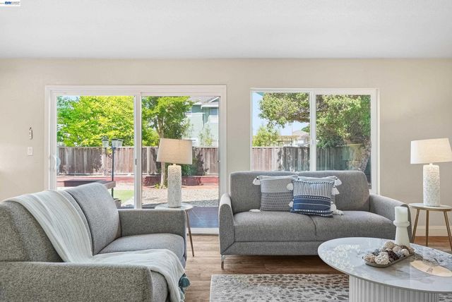 33646 Whimbrel Rd, Fremont, CA 94555