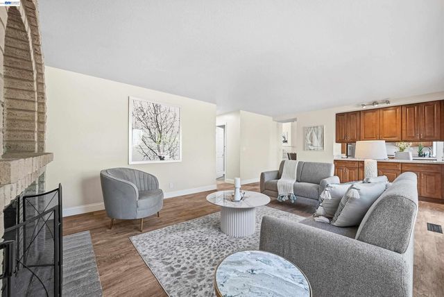 33646 Whimbrel Rd, Fremont, CA 94555