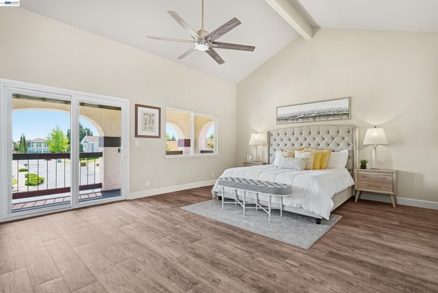 33646 Whimbrel Rd, Fremont, CA 94555