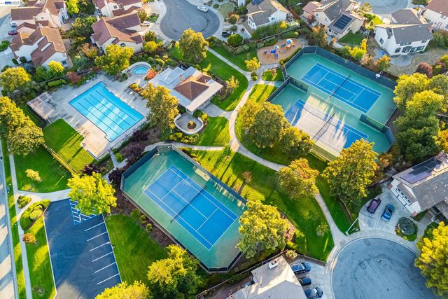 33646 Whimbrel Rd, Fremont, CA 94555