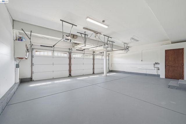 33646 Whimbrel Rd, Fremont, CA 94555