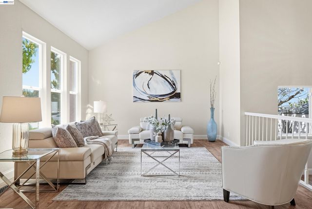 33646 Whimbrel Rd, Fremont, CA 94555