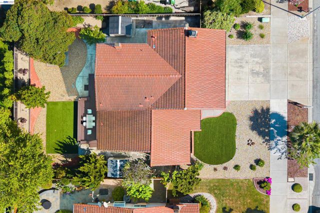 33646 Whimbrel Rd, Fremont, CA 94555