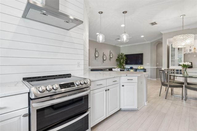 510 CABERNET WAY, Oldsmar, FL 34677
