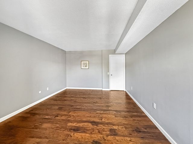 22 Shrewsbury Green Dr I, Shrewsbury, MA 01545