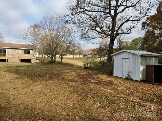 14740 Hatley Burris Road, Stanfield, NC 28163