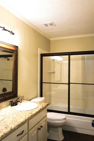 2504 Avonhill Drive, Arlington, TX 76015