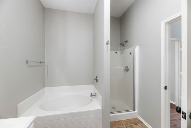 10905 Fawn Valley Drive, Fort Worth, TX 76140
