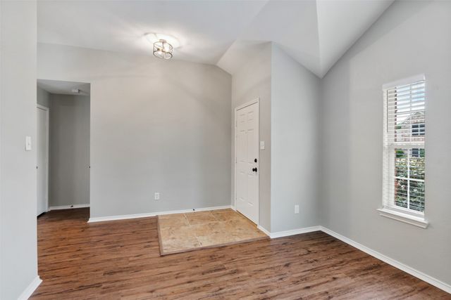 10905 Fawn Valley Drive, Fort Worth, TX 76140