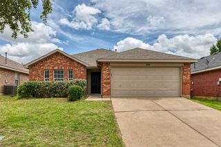 10905 Fawn Valley Drive, Fort Worth, TX 76140