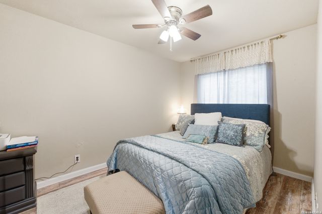 9746 Hidden Swan, San Antonio, TX 78250