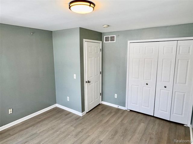 45678 Kennedy Avenue, Utica, MI 48315