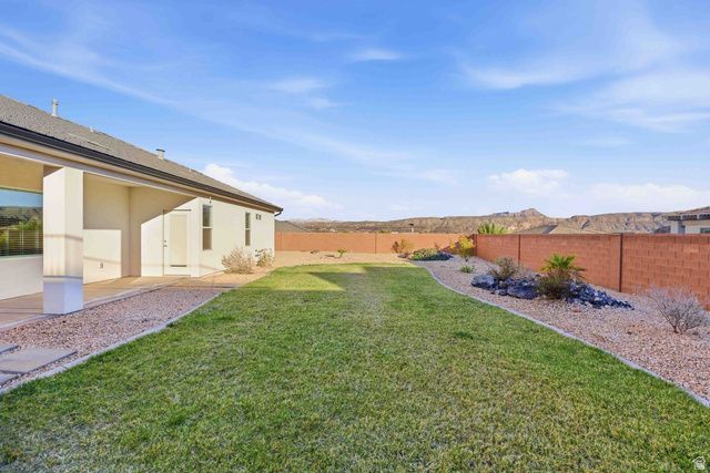 1925 W 180 N, Hurricane, UT 84737