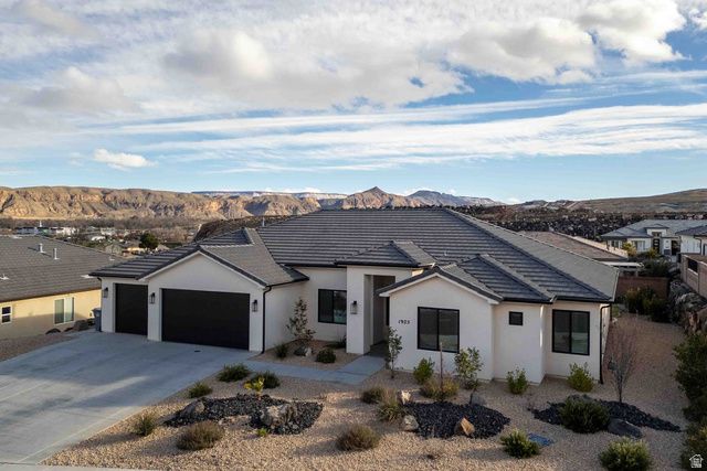 1925 W 180 N, Hurricane, UT 84737