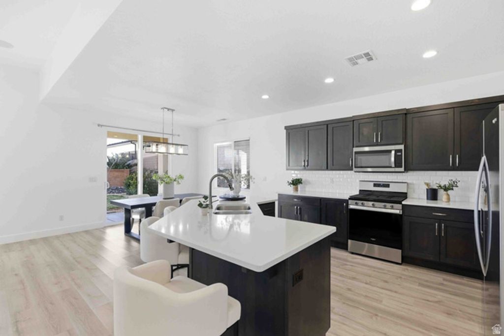 Image 12 of property listing at 1925 W 180 N, Hurricane, UT 84737