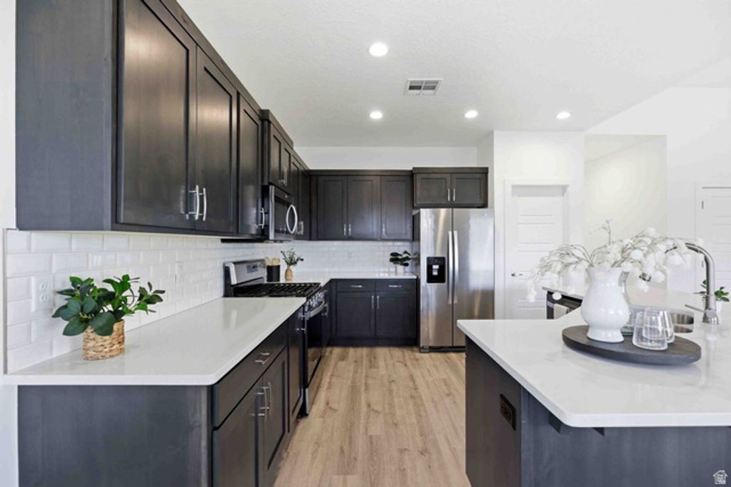 Image 15 of property listing at 1925 W 180 N, Hurricane, UT 84737