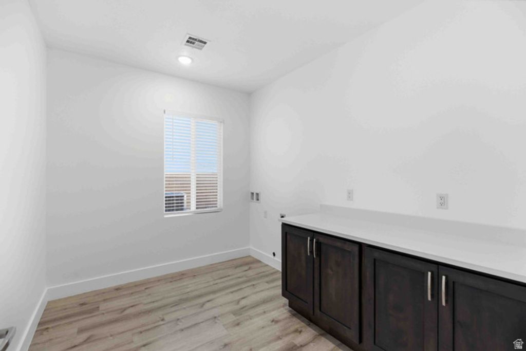 Image 34 of property listing at 1925 W 180 N, Hurricane, UT 84737