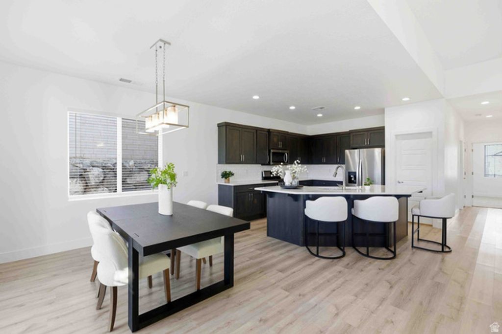 Image 5 of property listing at 1925 W 180 N, Hurricane, UT 84737