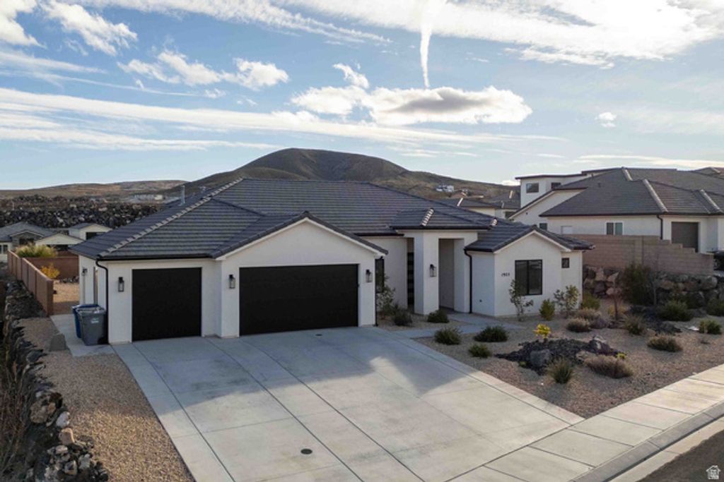 Image 52 of property listing at 1925 W 180 N, Hurricane, UT 84737