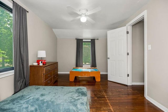 4335 N Oak Trafficway, North Kansas City, MO 64116