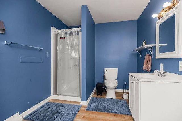 4335 N Oak Trafficway, North Kansas City, MO 64116