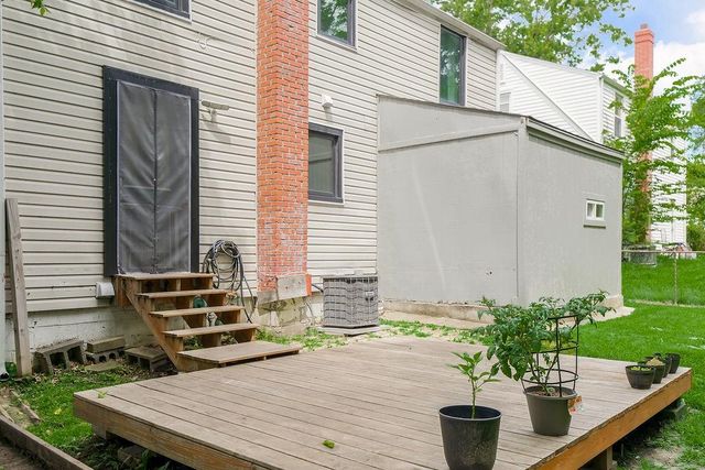 4335 N Oak Trafficway, North Kansas City, MO 64116