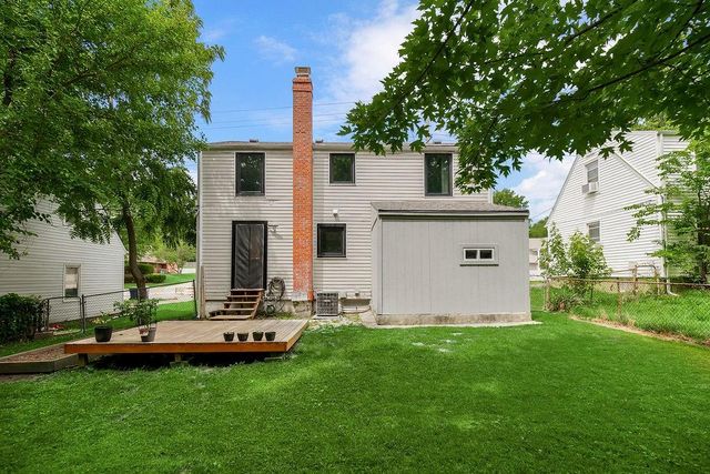 4335 N Oak Trafficway, North Kansas City, MO 64116