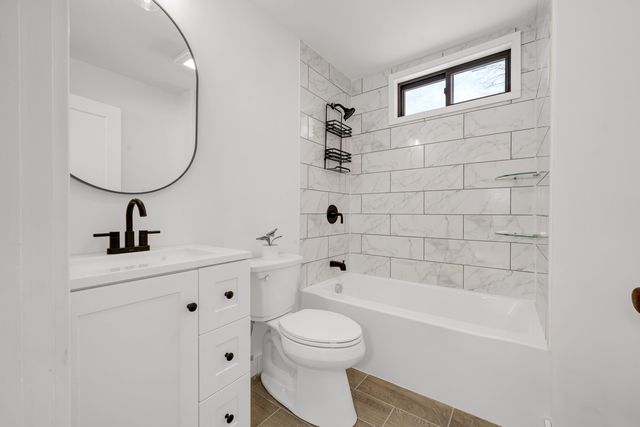 315 Hackett Hill Road, Hooksett, NH 03106