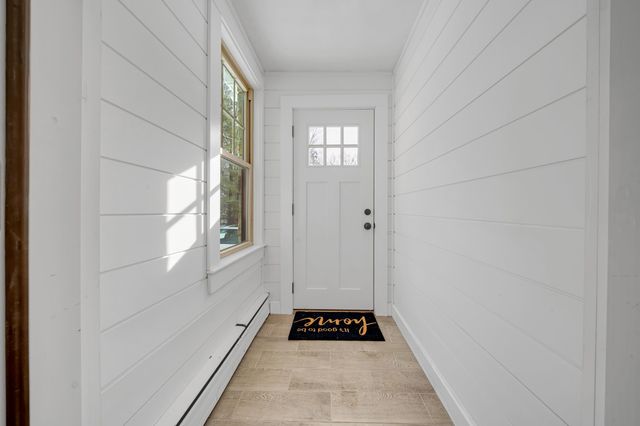 315 Hackett Hill Road, Hooksett, NH 03106