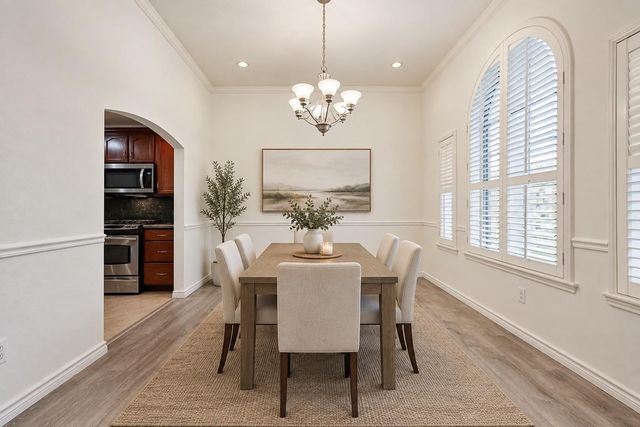 914 Chase Creek Circle, Bacliff, TX 77518