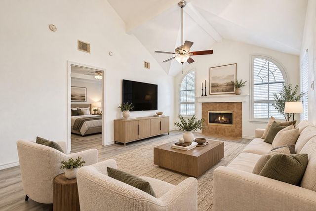 914 Chase Creek Circle, Bacliff, TX 77518