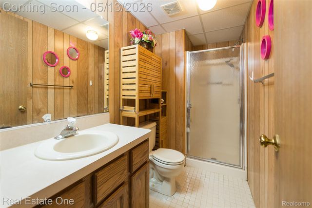 61962 YORKTOWN Drive 2, South Lyon, MI 48178