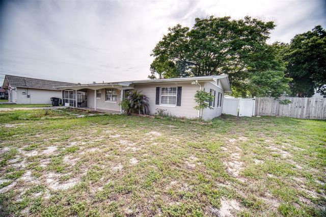 132 LONGFELLOW ROAD, Winter Haven, FL 33884