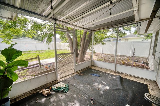132 LONGFELLOW ROAD, Winter Haven, FL 33884