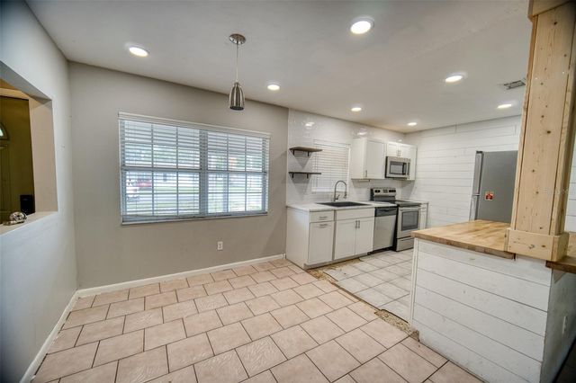 132 LONGFELLOW ROAD, Winter Haven, FL 33884