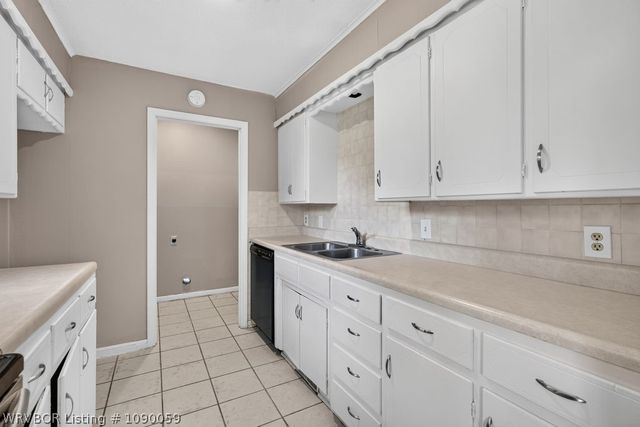 4211 Royal Oak Drive, Fort Smith, AR 72904