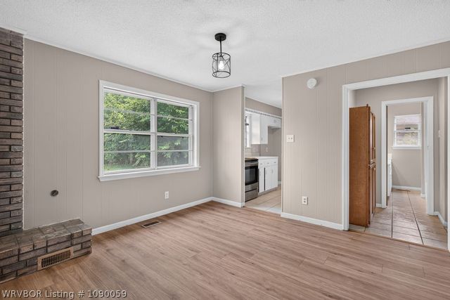 4211 Royal Oak Drive, Fort Smith, AR 72904