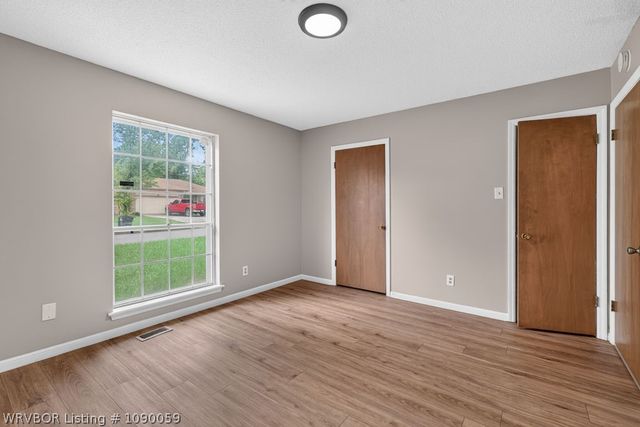 4211 Royal Oak Drive, Fort Smith, AR 72904