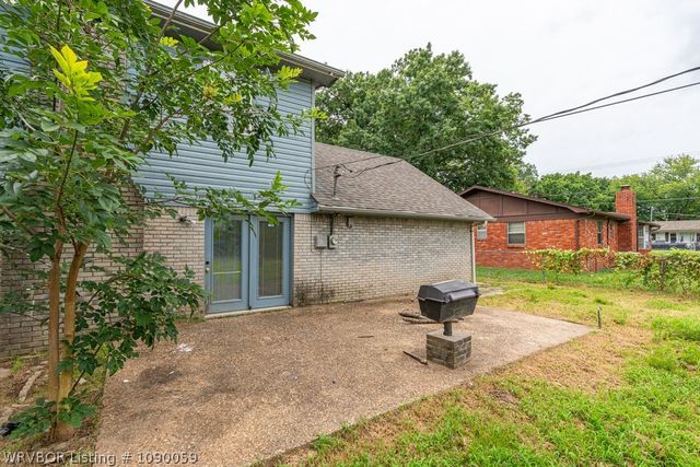 4211 Royal Oak Drive, Fort Smith, AR 72904