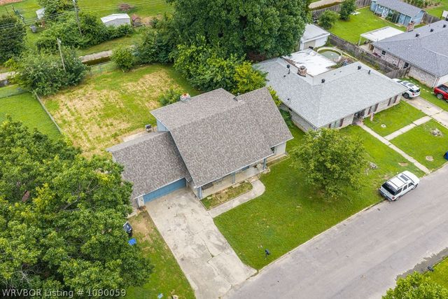 4211 Royal Oak Drive, Fort Smith, AR 72904