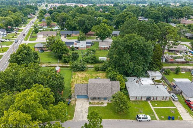 4211 Royal Oak Drive, Fort Smith, AR 72904