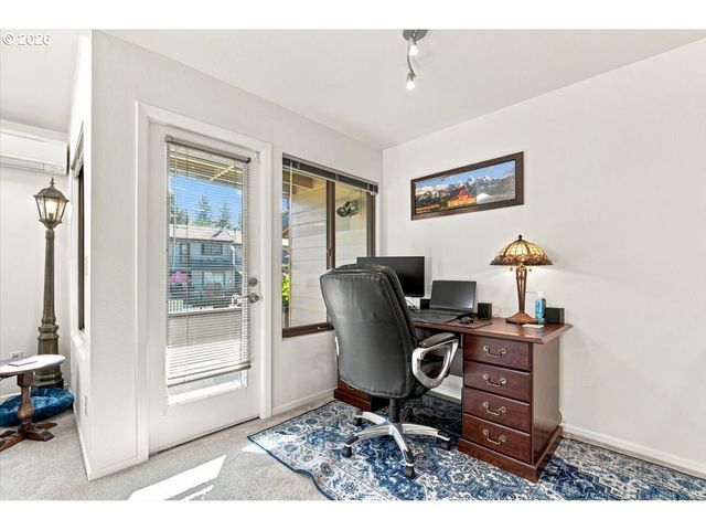 7819 Ne LOOWIT Loop 83, Vancouver, WA 98662