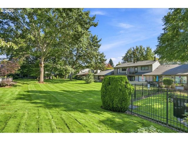 7819 Ne LOOWIT Loop 83, Vancouver, WA 98662