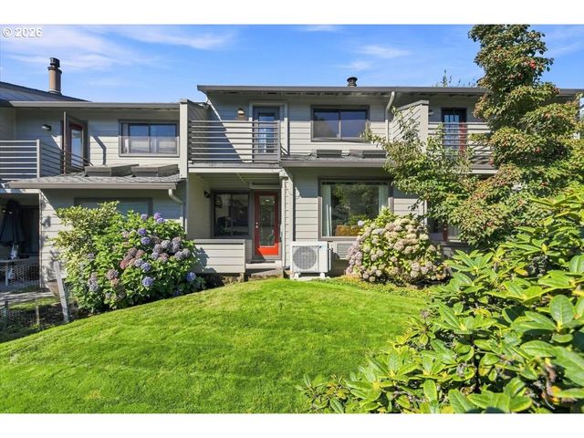 7819 Ne LOOWIT Loop 83, Vancouver, WA 98662