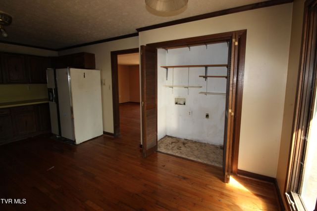 2016 Arlington Drive, Kingsport, TN 37663