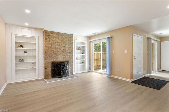 648 Ocean Lakes DR, Virginia Beach, VA 23454