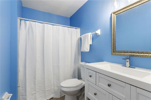 648 Ocean Lakes DR, Virginia Beach, VA 23454